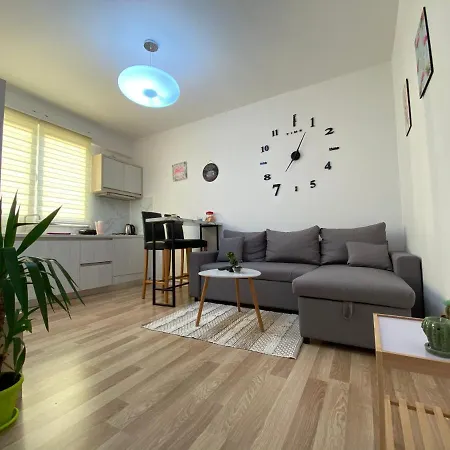 Kler Central Apartment *